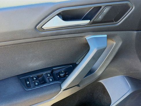 Used 2019 Volkswagen Tiguan S w/ Driver Assistance Package image 21