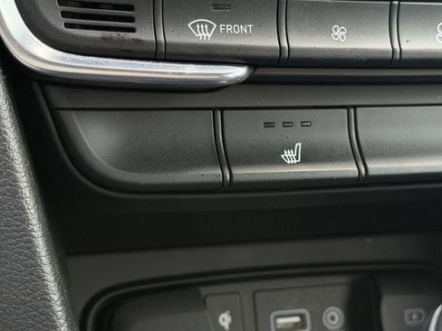 Used 2020 Hyundai Santa Fe SEL w/ Convenience Package image 21