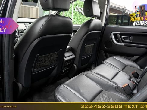 Used 2017 Land Rover Discovery Sport SE AWD/4WD image 12