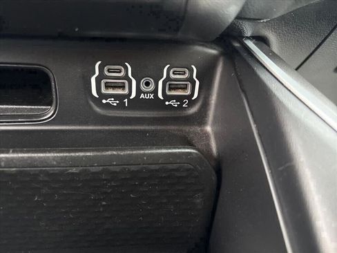 Used 2022 RAM 1500 Big Horn image 13