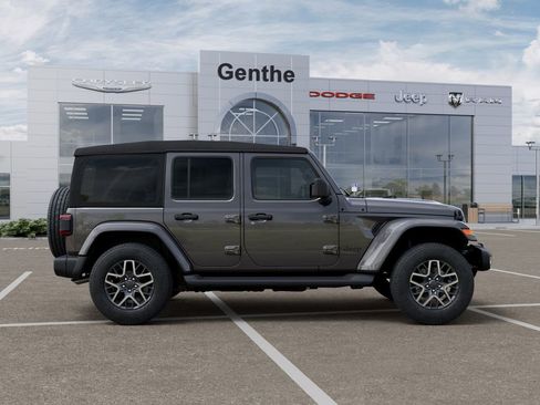 New 2026 Jeep Wrangler Unlimited Sahara AWD/4WD image 21