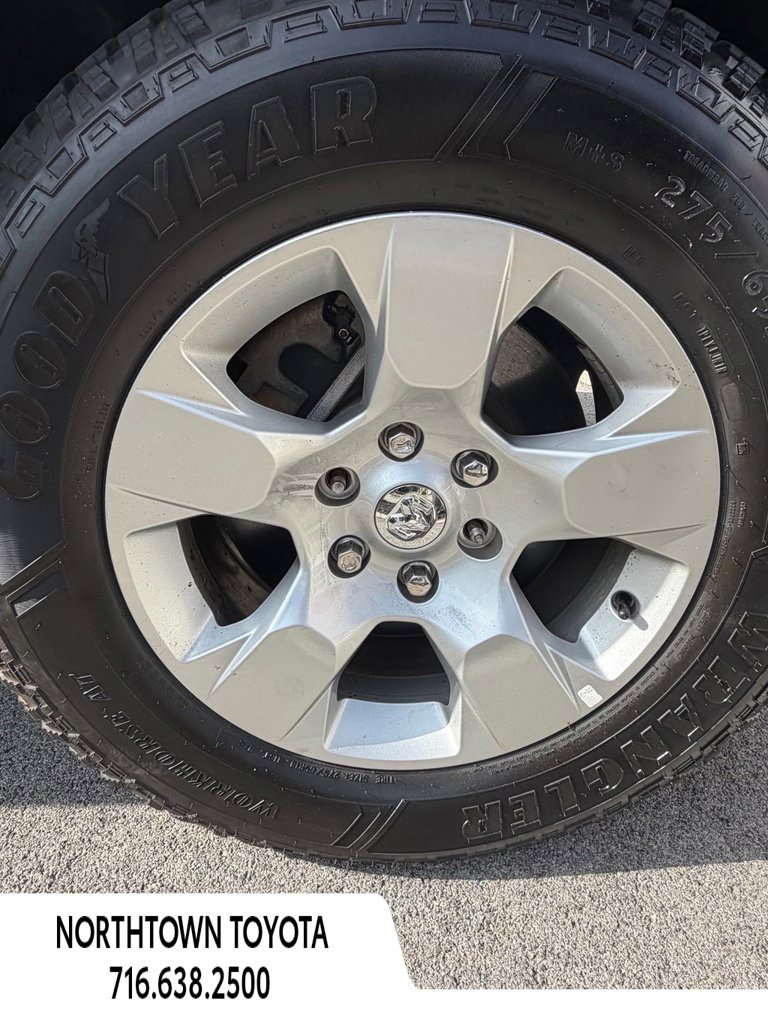 Used 2025 RAM 1500 Big Horn AWD/4WD image 9