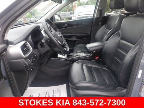 Used 2020 Kia Sorento EX AWD/4WD image 23