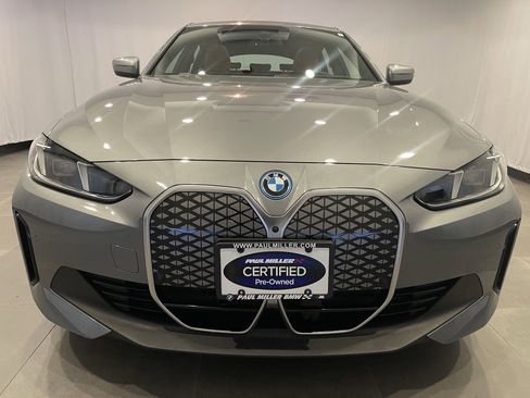 Used 2025 BMW i4 xDrive40i w/ Premium Package AWD/4WD image 2