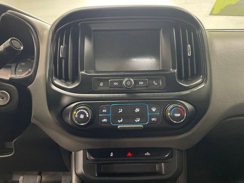 Used 2018 Chevrolet Colorado W/T image 22