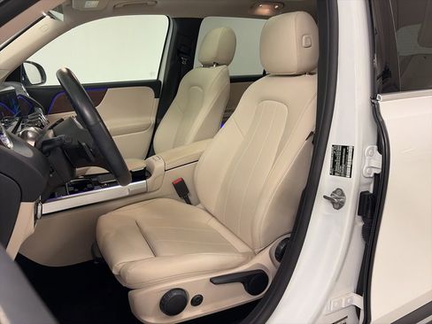 Certified 2022 Mercedes-Benz GLB 250 4MATIC image 14