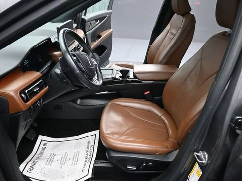 Used 2021 Lincoln Nautilus Reserve AWD/4WD image 15
