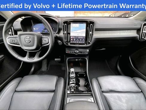Certified 2026 Volvo XC40 B5 Plus AWD/4WD image 20