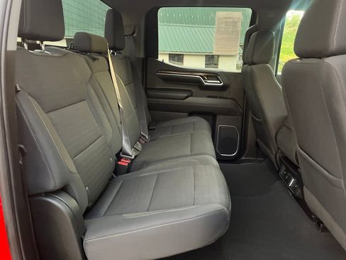 Used 2022 GMC Sierra 1500 SLE image 33