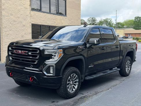 Used 2020 GMC Sierra 1500 AT4 w/ AT4 Premium Package AWD/4WD image 1