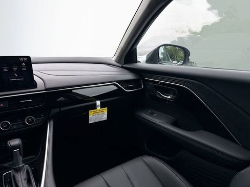 Used 2025 Acura ADX AWD image 25