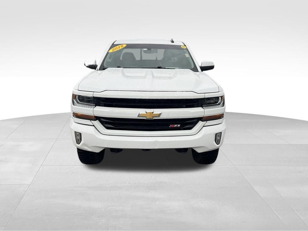 Used 2018 Chevrolet Silverado 1500 LT w/ All Star Edition AWD/4WD image 9