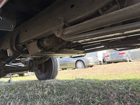 Used 2000 Ford F250 Lariat image 34