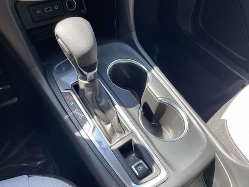 Used 2024 Chevrolet Equinox LS w/ Driver Confidence II Package FWD image 24