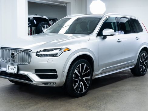 Used 2019 Volvo XC90 T6 Inscription w/ Advanced Package image 3