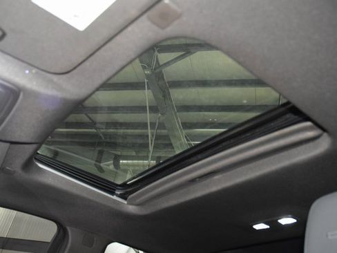 Used 2023 GMC Sierra 2500 Denali w/ Denali Ultimate Package image 52