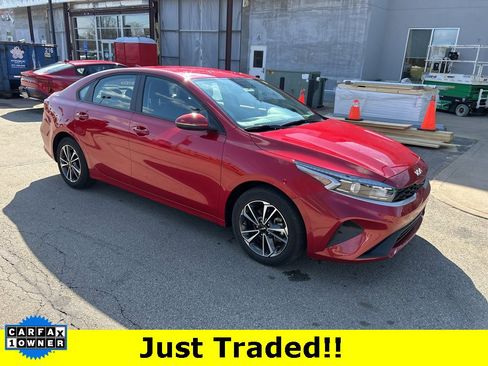 Certified 2024 Kia Forte LXS w/ LXS Technology Package image 1