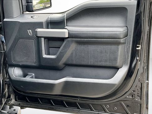 Used 2018 Ford F150 XLT w/ Equipment Group 302A Luxury AWD/4WD image 25