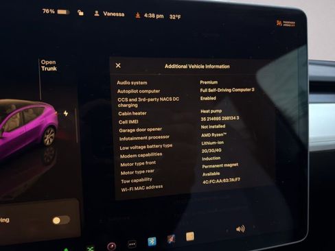 Used 2022 Tesla Model Y Long Range image 16