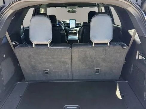 Used 2020 Ford Explorer ST w/ ST Street Pack AWD/4WD image 9