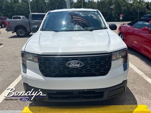 Used 2025 Ford Maverick XL FWD image 2