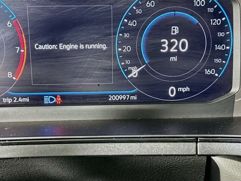 Used 2022 Volkswagen Taos SEL AWD/4WD image 23
