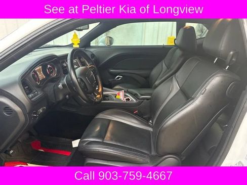 Used 2023 Dodge Challenger SXT w/ Plus Package RWD image 9