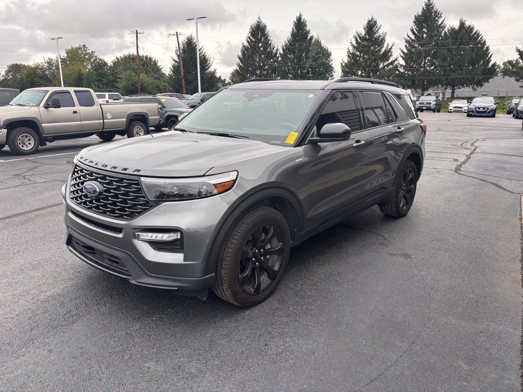 Used 2024 Ford Explorer ST-Line w/ Class IV Trailer Tow Package AWD/4WD image 9
