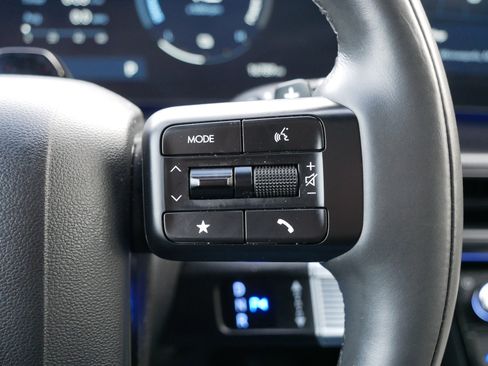 Used 2024 Hyundai Santa Fe Calligraphy image 30