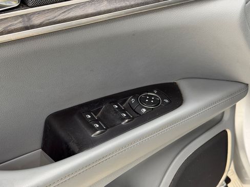 Used 2019 Lincoln Nautilus Reserve FWD image 27