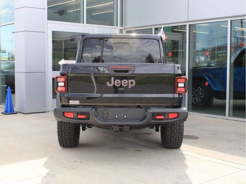 New 2026 Jeep Gladiator Rubicon AWD/4WD image 7