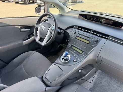 Used 2011 Toyota Prius Two image 14