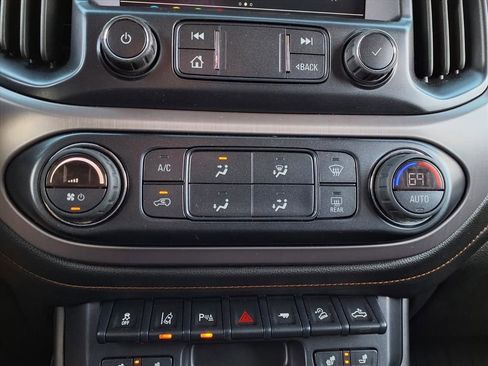 Used 2021 GMC Canyon AT4 image 9