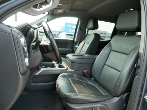 Used 2019 GMC Sierra 1500 SLT w/ SLT Premium Plus Package AWD/4WD image 33