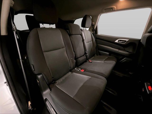 Used 2020 Nissan Pathfinder SV AWD/4WD image 26