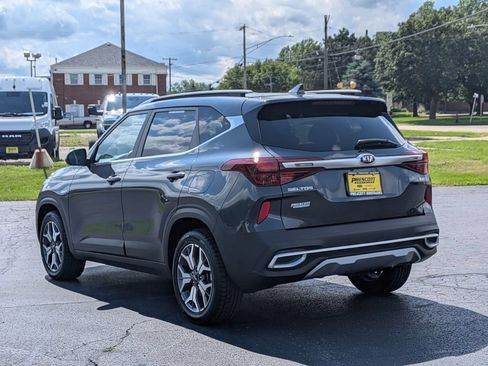 Used 2021 Kia Seltos EX AWD/4WD image 5