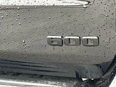 Used 2022 Cadillac Escalade Sport Platinum w/ LPO, ONYX Package image 24