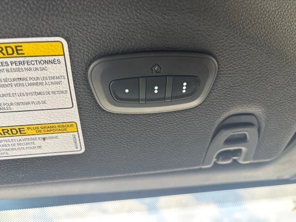 Used 2020 Jeep Wrangler Unlimited Sahara AWD/4WD image 31