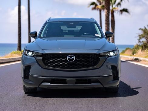 Certified 2025 MAZDA CX-50 AWD 2.5 S w/ Preferred Package image 4