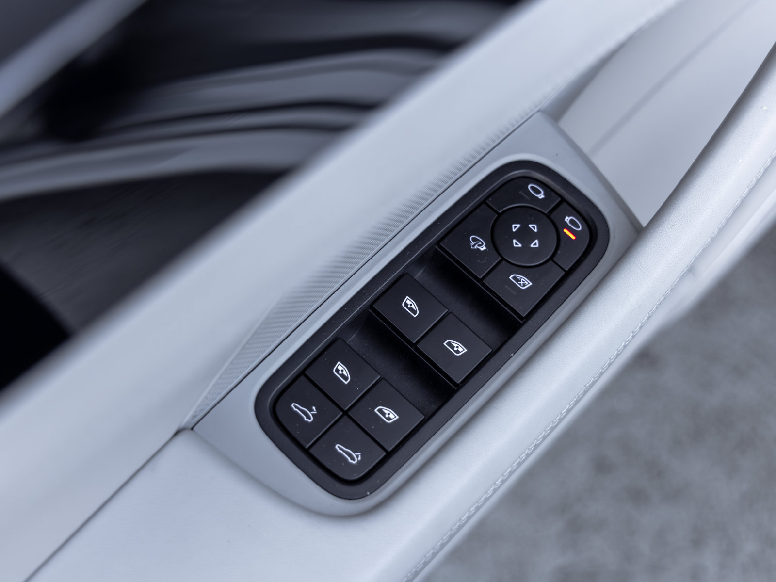 Certified 2022 Porsche Panamera 4S AWD/4WD image 23