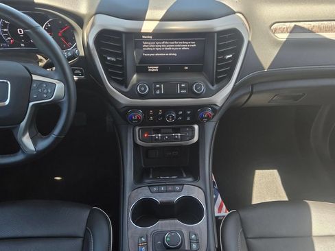 Used 2023 GMC Acadia Denali FWD image 11