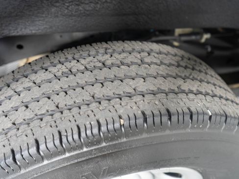 Used 2024 GMC Savana 2500 w/ Driver Convenience Package image 25