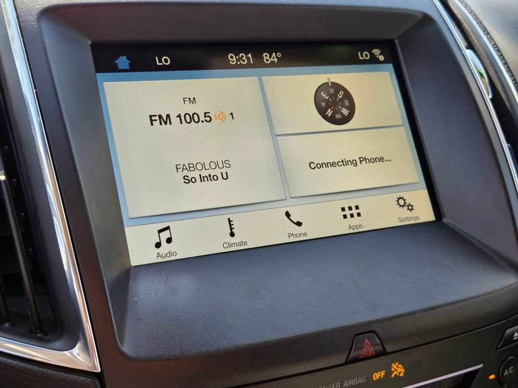 Used 2019 Ford Edge Titanium FWD image 23