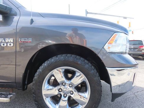 Used 2016 RAM 1500 Big Horn AWD/4WD image 19