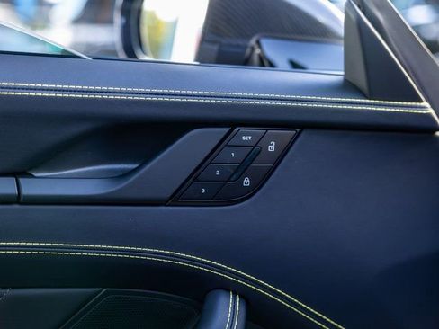 Certified 2025 Porsche 911 Carrera GTS RWD image 39