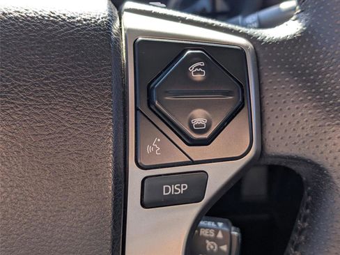 Used 2015 Toyota 4Runner Limited image 25