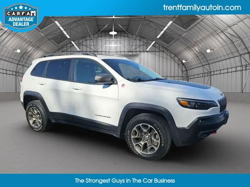 Used 2020 Jeep Cherokee Trailhawk image 52