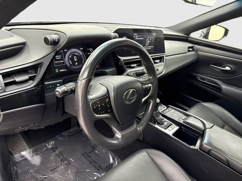 Used 2022 Lexus ES 300h w/ Premium Package FWD image 18