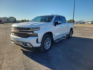 Used 2019 Chevrolet Silverado 1500 High Country w/ Technology Package video 2