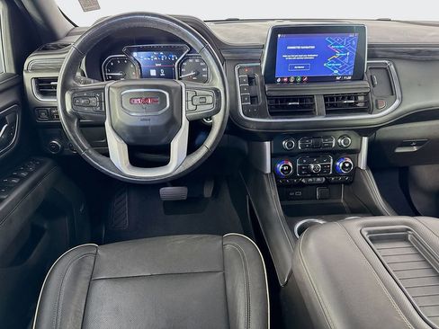 Used 2021 GMC Yukon SLT w/ SLT Premium Package image 24